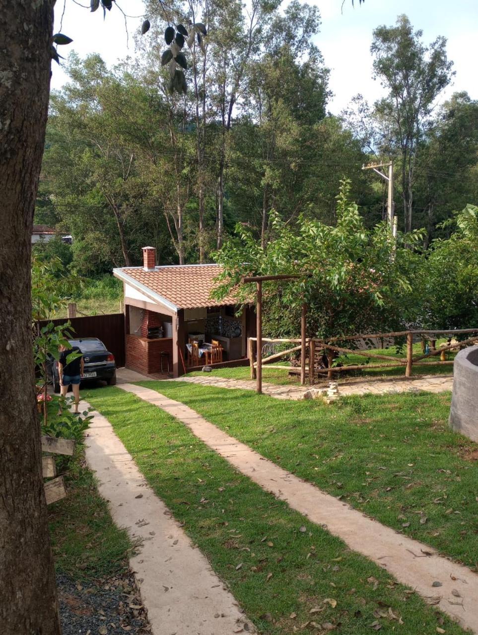 Pousada Turmalina Bueno Brandão Esterno foto